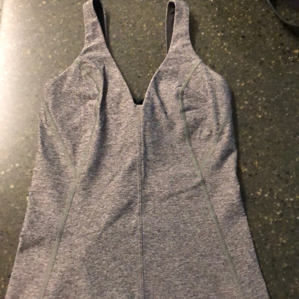 Heathered grey lululemon deep V tank